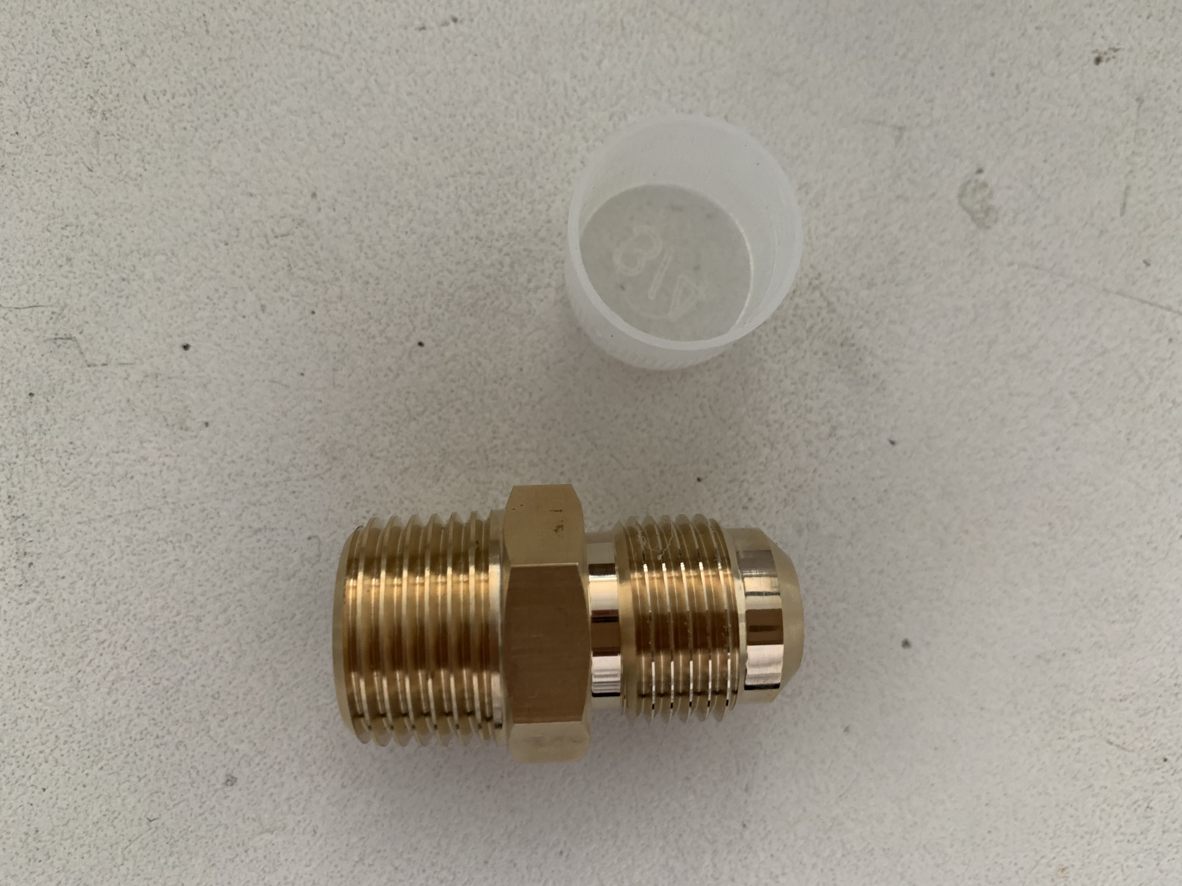 Brass 1/2 'Flare masculino x 3/8 ' Linha de tubo macho